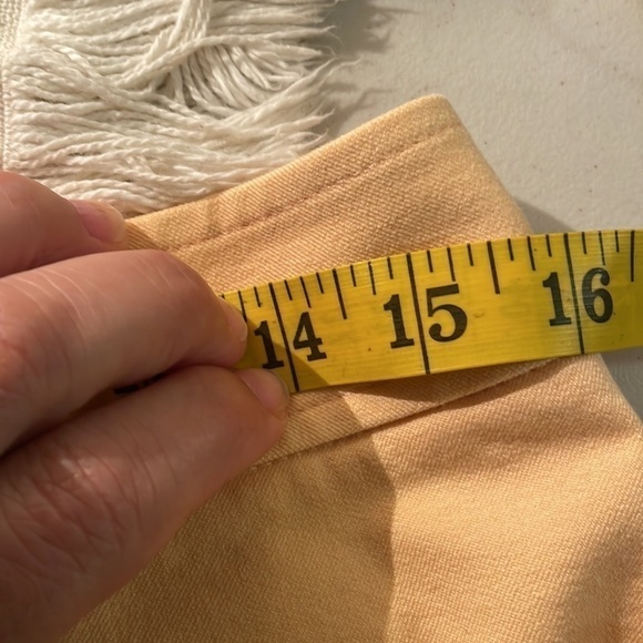 Lafayette 148 New York Bermuda Cantaloupe Melon Color Slit Pocket Shorts - Picture 9 of 10